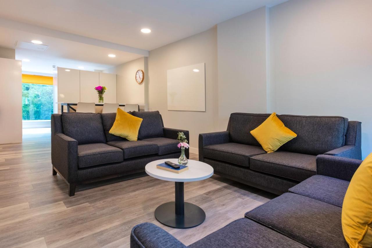 The Westwood Summer Accommodation 골웨이 외부 사진