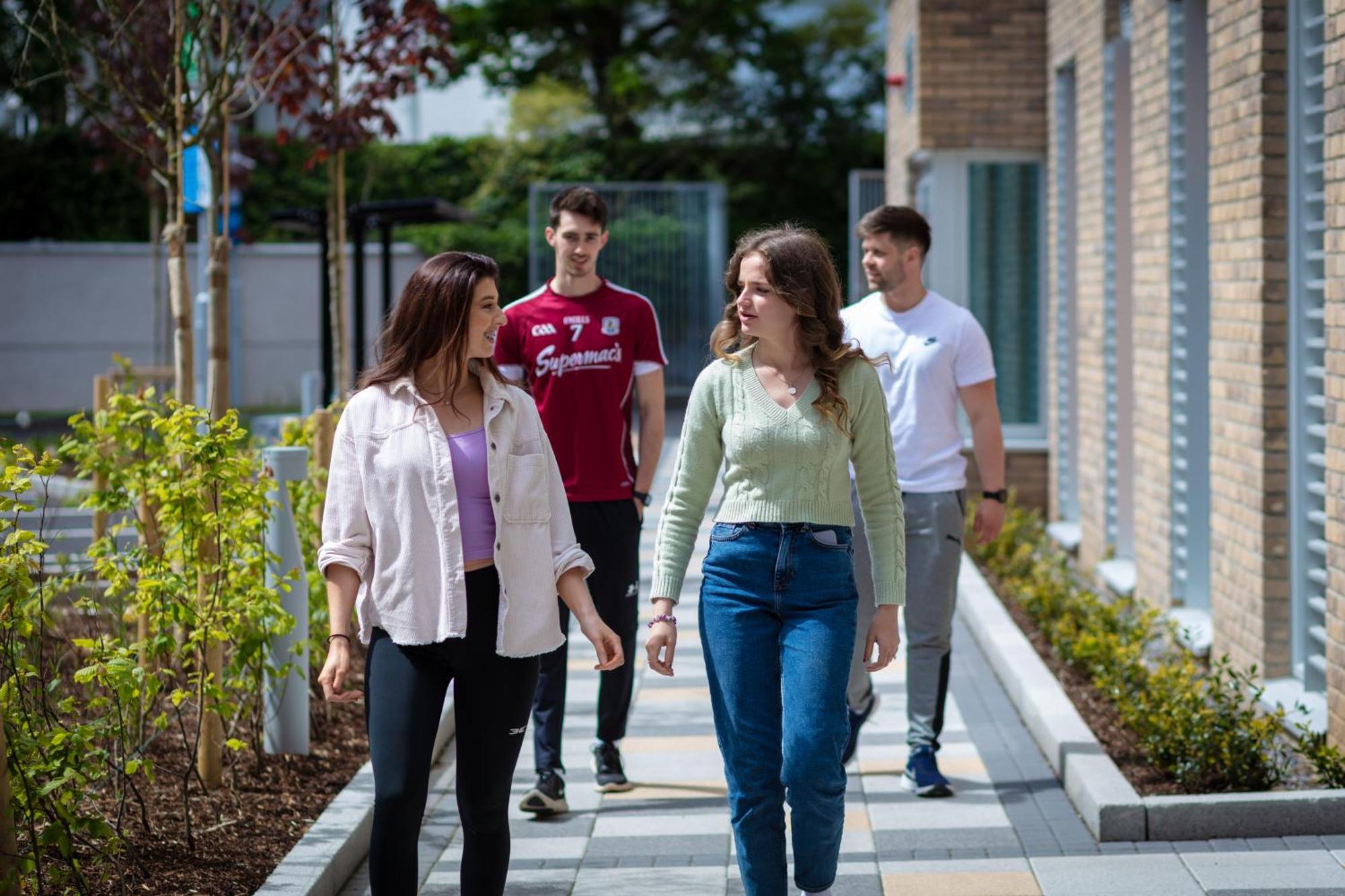 The Westwood Summer Accommodation 골웨이 외부 사진